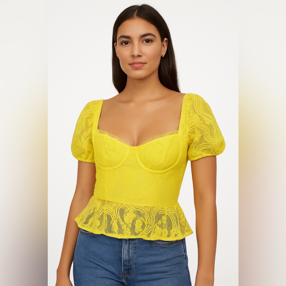 Haute Monde | Corset Yellow Lacey Top